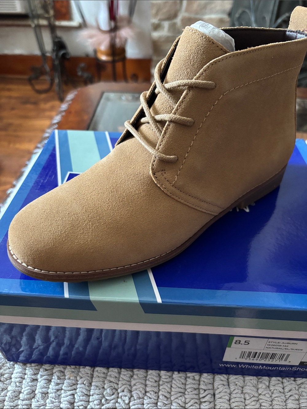 White Mountain Women's Lace-Up Ankle Boots in Tan Suede